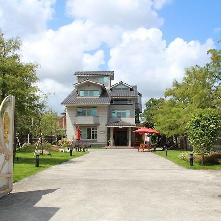 Yilan Pine Villa Homestay Luodong Zewnętrze zdjęcie